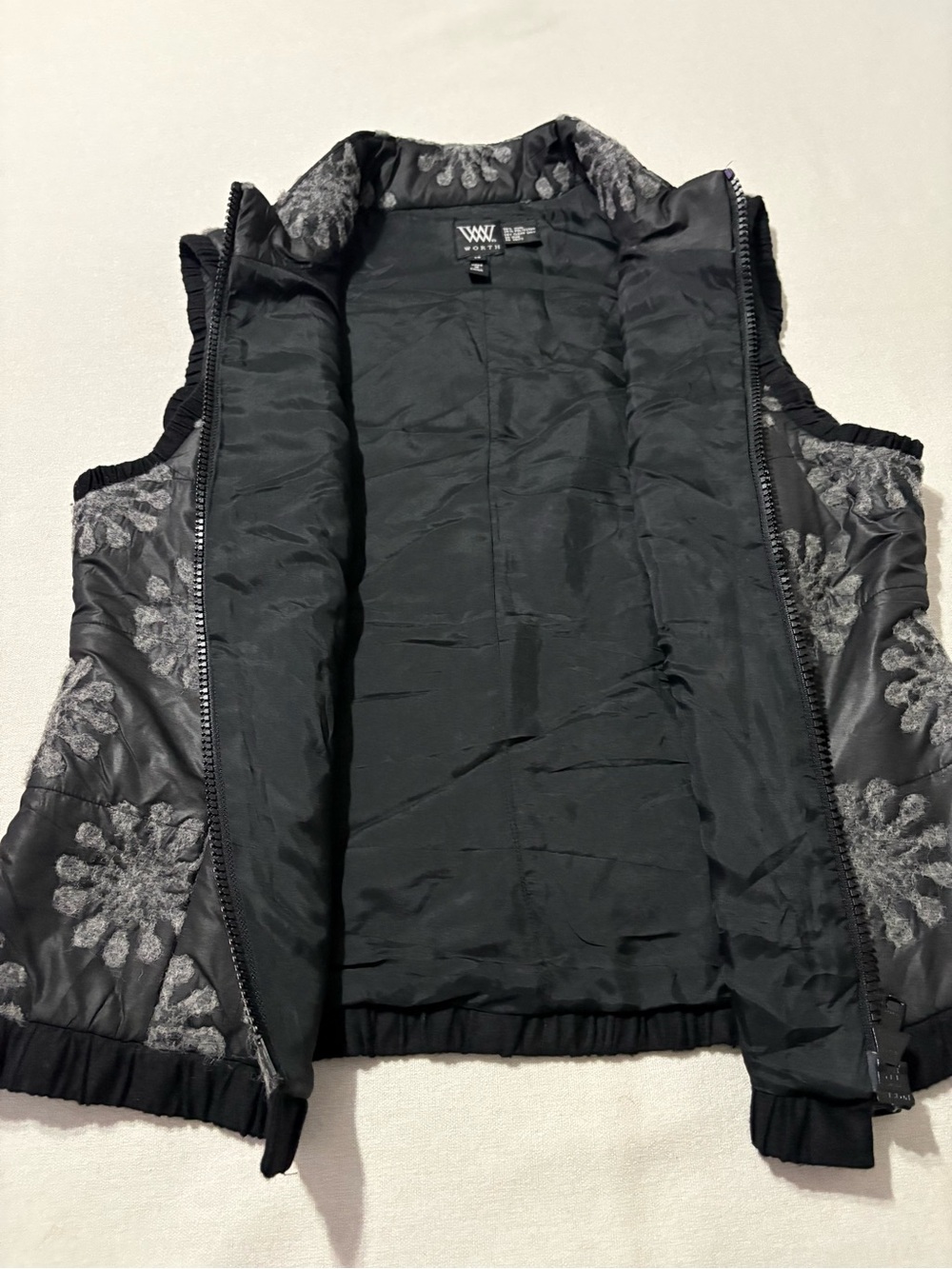 W by Worth black wool blend vest size 14 - Picture 8 of 9
